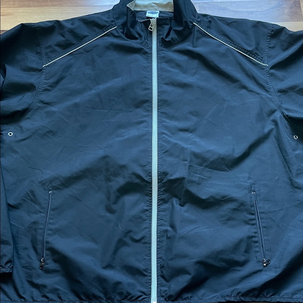 Vintage Old Navy Men's Windbreaker - Picture 3 of 6